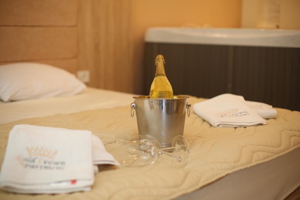 Gold Crown Apartments 야고디나 외부 사진